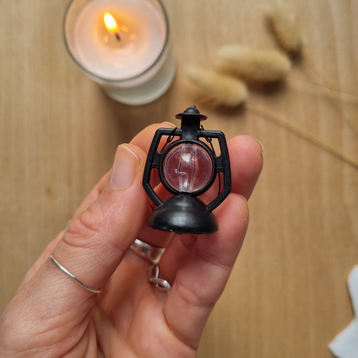 Miniature lantern