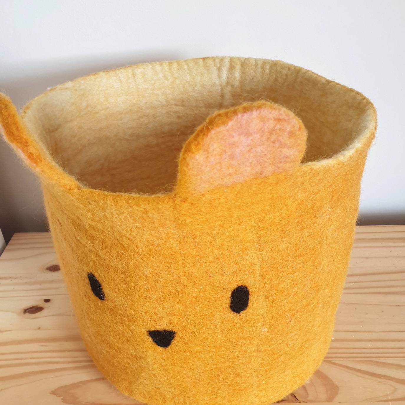 Handmade Bear storage basket | 100% felted wool