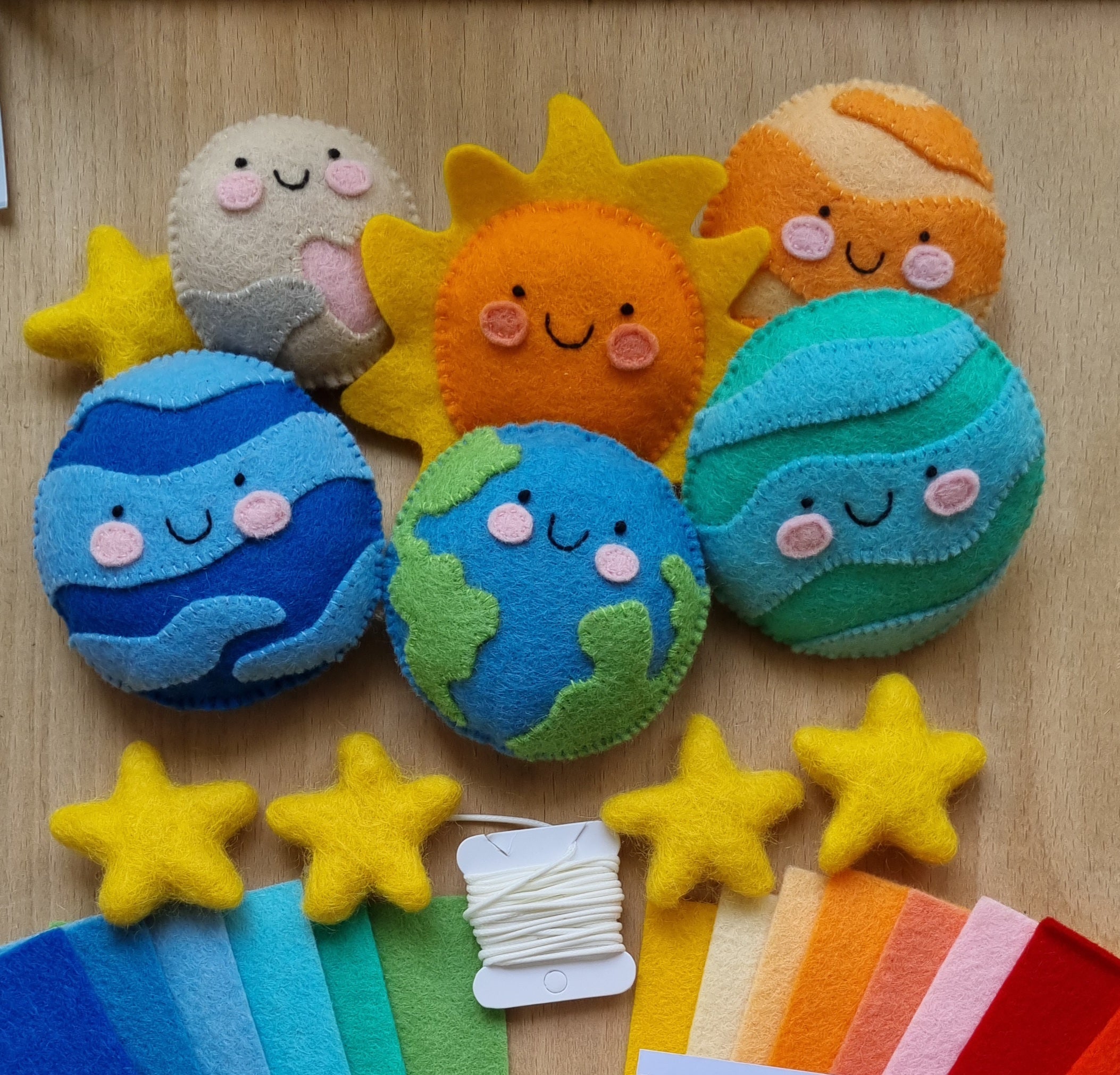 Solar System Using Yarn DIY sewing KIT SOLAR SYSTEM β What a Curly Life