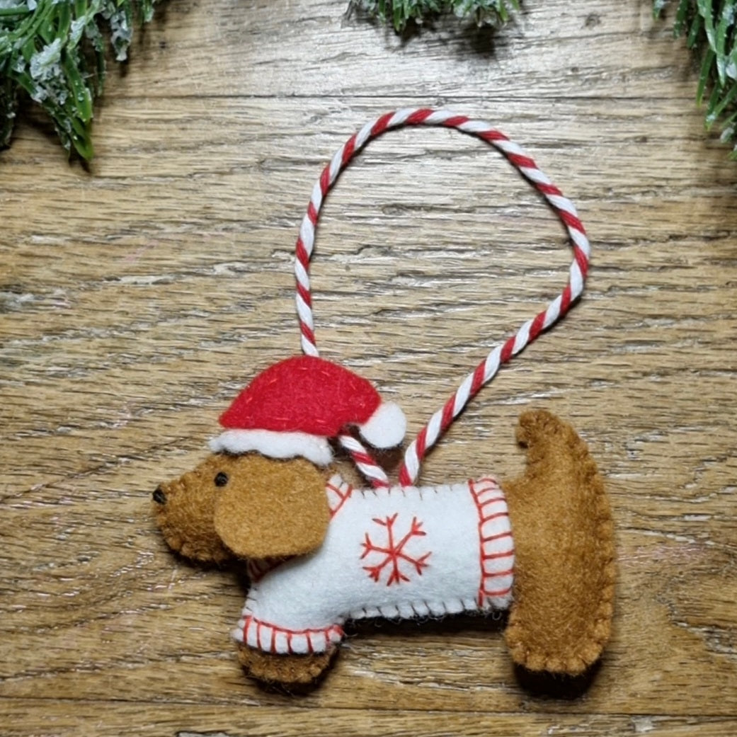 Advent Calendar Dachshund with a sweater PDF pattern What a Curly Life