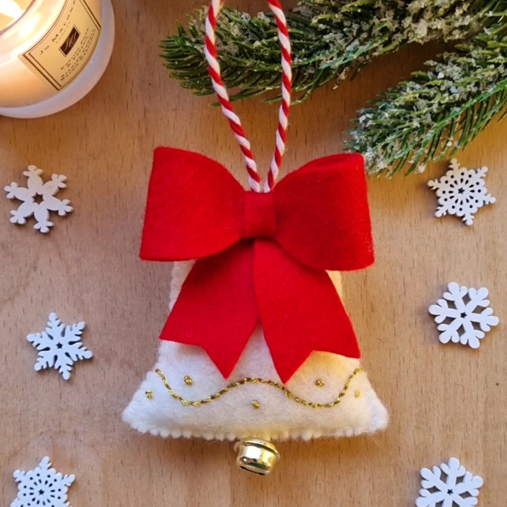 Advent Calendar 2024 Bell with a bow Day 10 PDF pattern What a