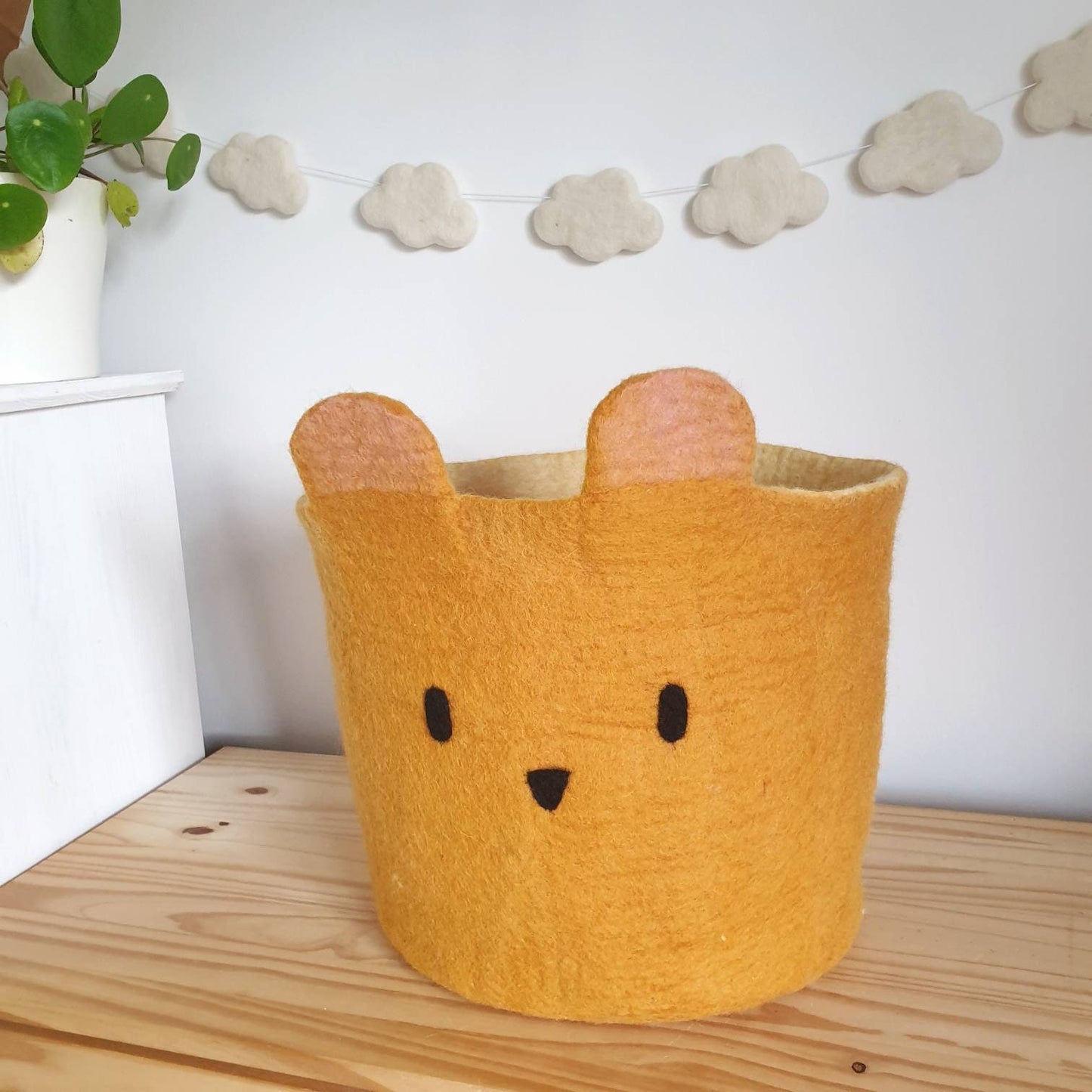 Handmade Bear storage basket | 100% felted wool